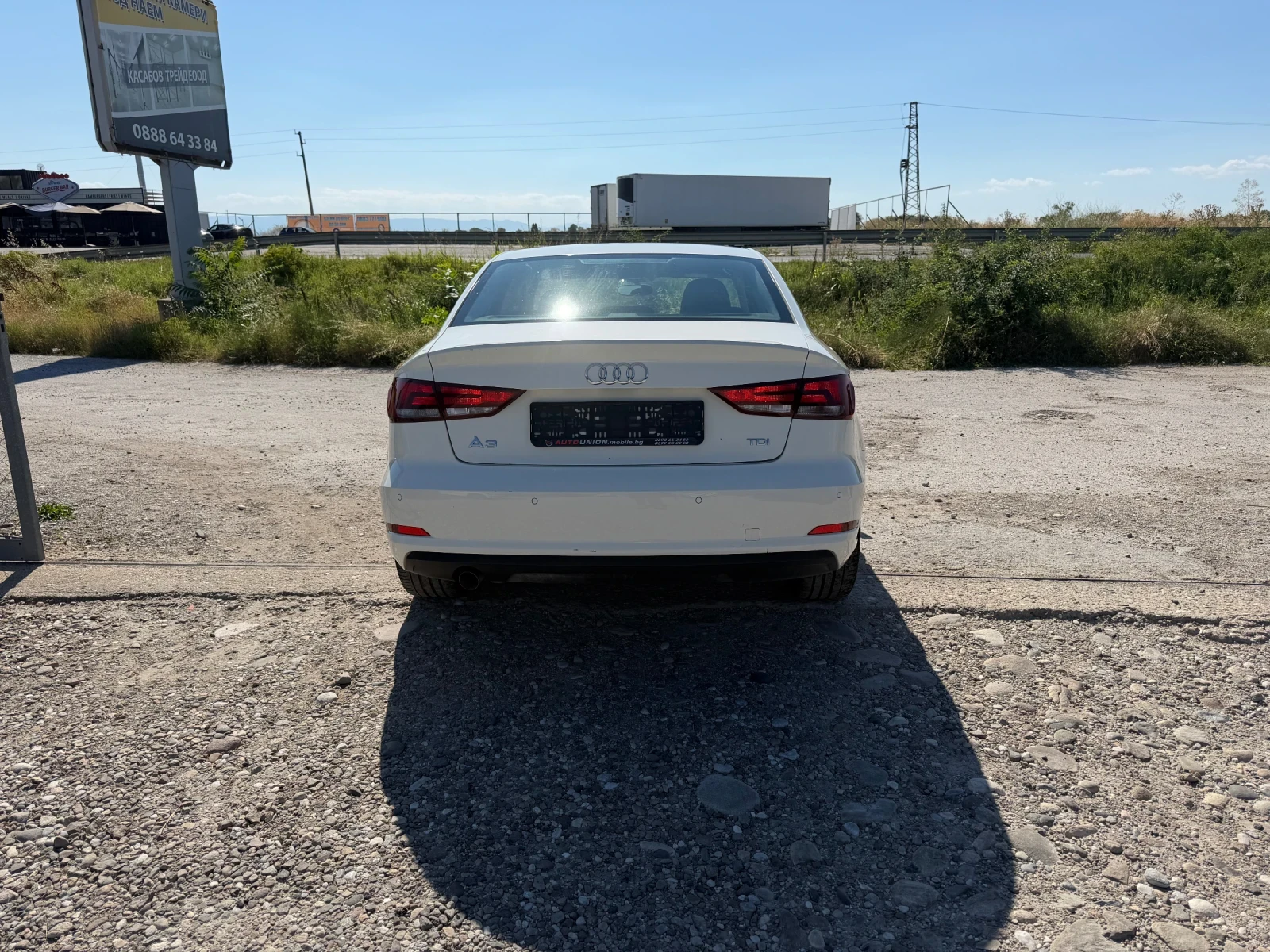 Audi A3 1.6 TDI  , снимка 6 - Автомобили и джипове - 55241399