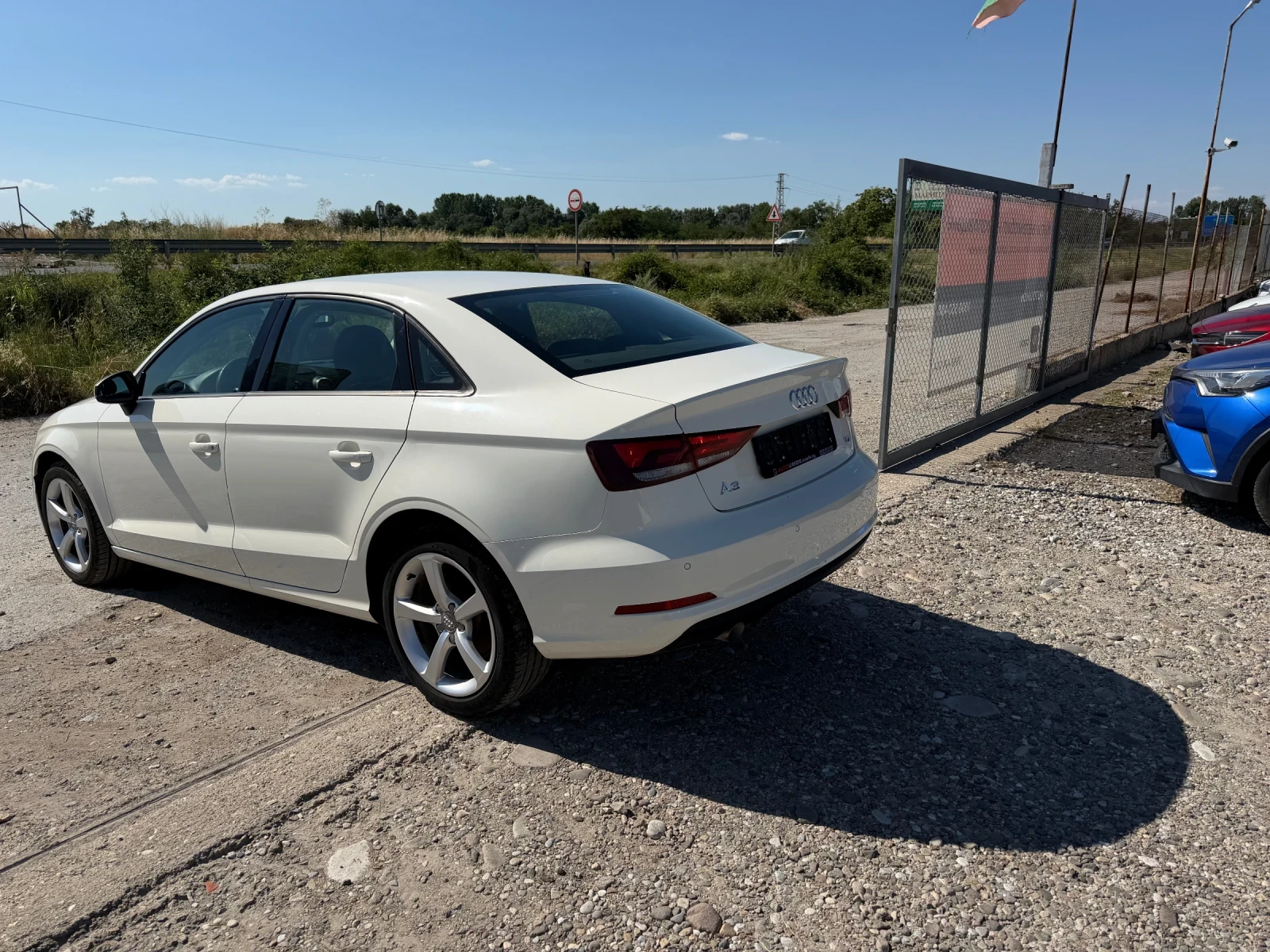 Audi A3 1.6 TDI  , снимка 7 - Автомобили и джипове - 55241399