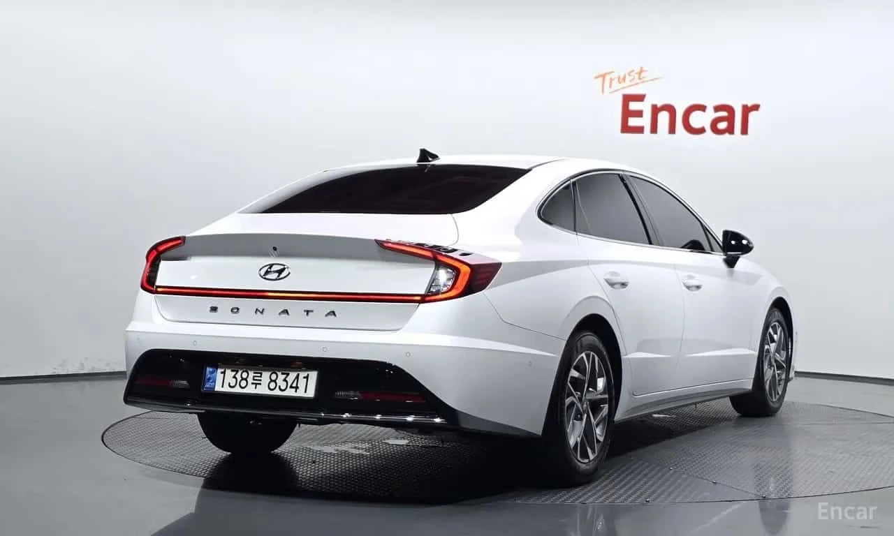 Hyundai Sonata * 2.0 * ОПЦИЯ ЗА ФИНАНСИРАНЕ, снимка 2 - Автомобили и джипове - 55563878
