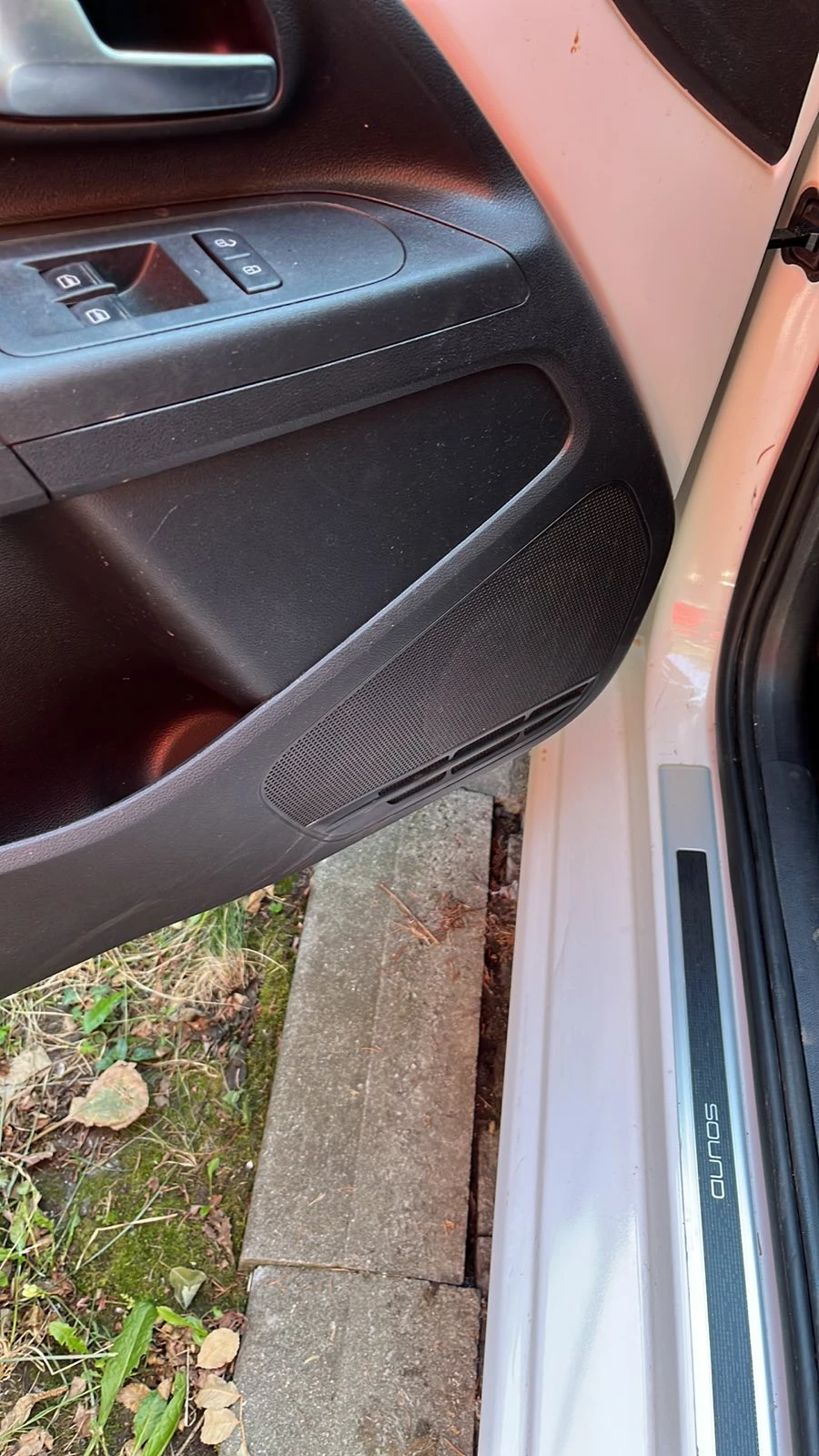 VW Up MPI-Face-Lift-Soud-25000km.Germany, снимка 9 - Автомобили и джипове - 56140034