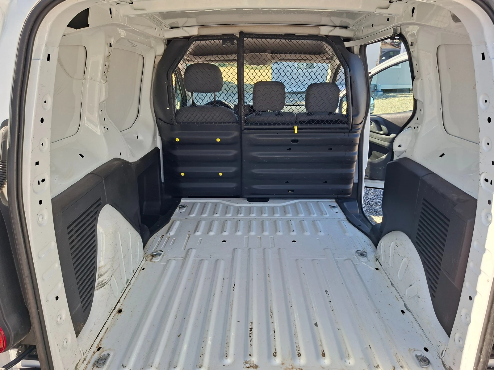 Peugeot Partner 1.6HDI* 36�. � 140EUR.*  | Mobile.bg � ����������� 10