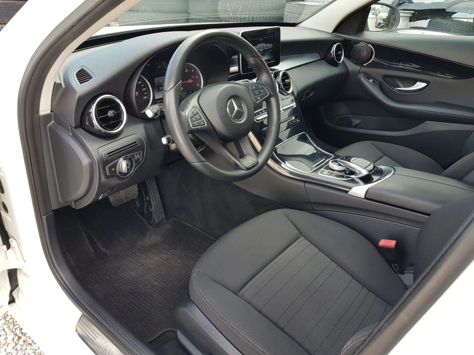 Mercedes-Benz C 220 D 4matic EURO 6B ������ | Mobile.bg � ����������� 9