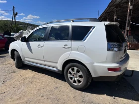 Mitsubishi Outlander 2.2 177 НА ЧАСТИ, снимка 3