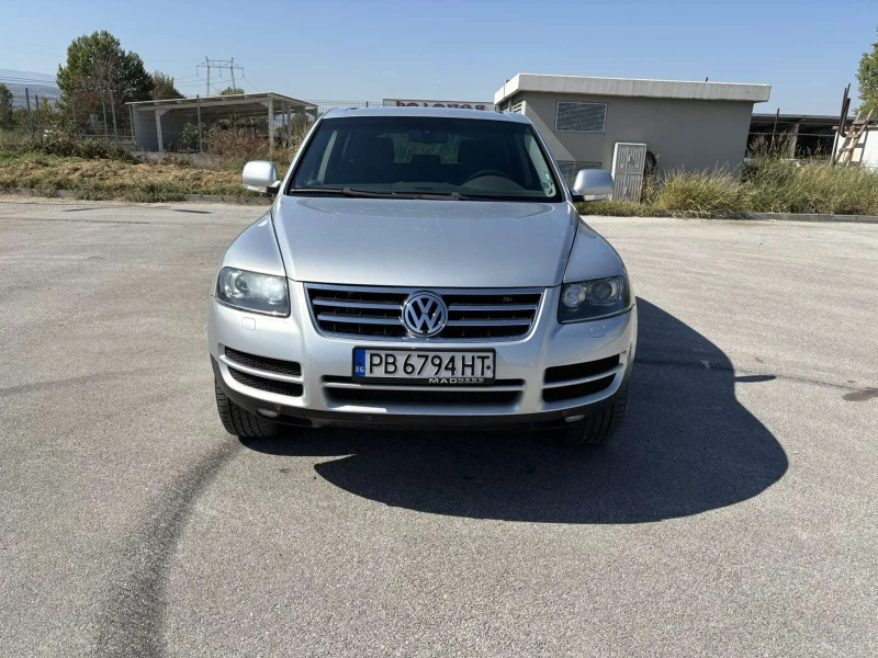 VW Touareg 3.0 V6 TDI, снимка 7 - Автомобили и джипове - 47564450