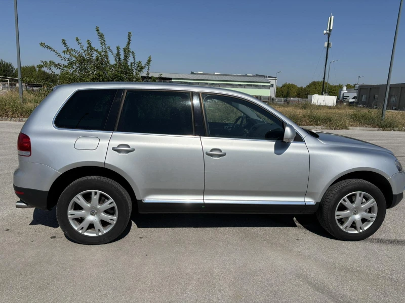 VW Touareg 3.0 V6 TDI, снимка 5 - Автомобили и джипове - 47564450