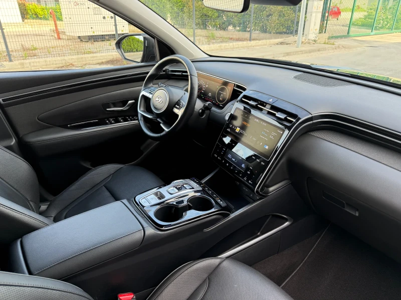 Hyundai Tucson 1.6 HEV Hybrid/230к.с./Exellence/70000км/, снимка 9 - Автомобили и джипове - 51909833
