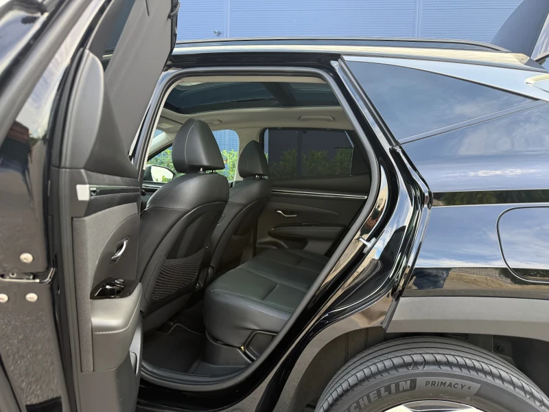 Hyundai Tucson 1.6 HEV Hybrid/230к.с./Exellence/70000км/, снимка 11 - Автомобили и джипове - 51909833