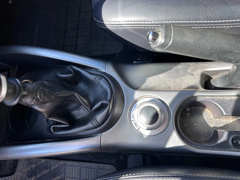 Mitsubishi Outlander 2.2 177 НА ЧАСТИ, снимка 12 - Автомобили и джипове - 51785406