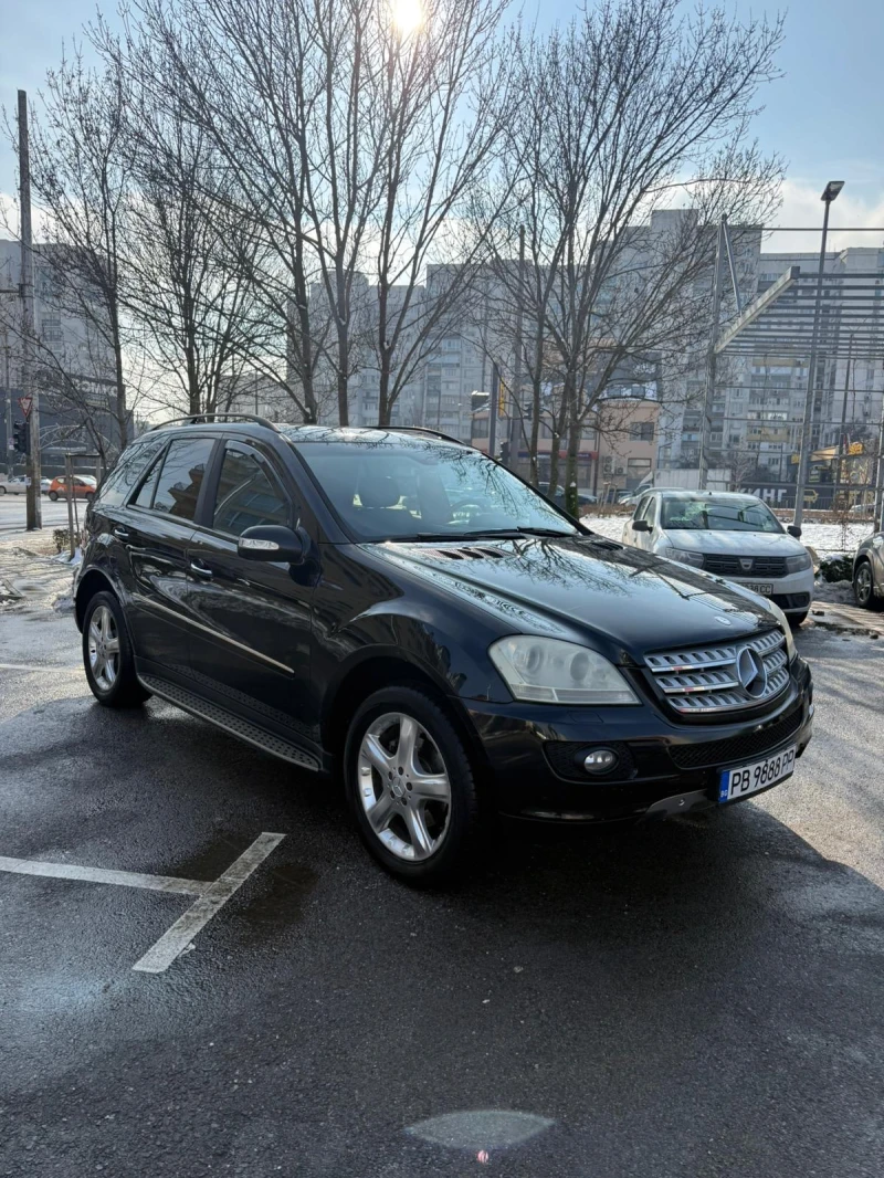 Mercedes-Benz ML 320 ТОП СЪСТОЯНИЕ * Обслужен* , снимка 5 - Автомобили и джипове - 53340640