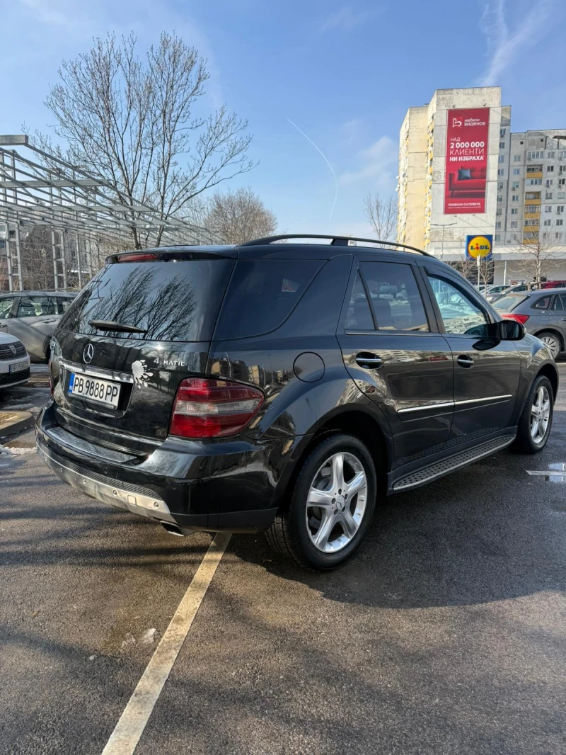 Mercedes-Benz ML 320 ТОП СЪСТОЯНИЕ * Обслужен* , снимка 8 - Автомобили и джипове - 53340640