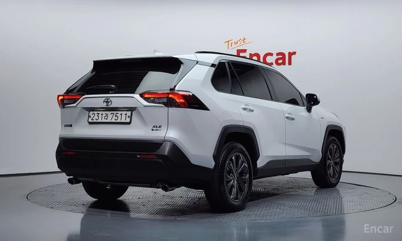 Toyota Rav4, снимка 2 - Автомобили и джипове - 53412224