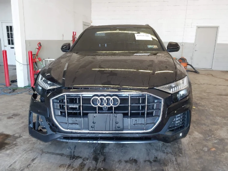 Audi Q8 Premium Plus Обдух* Matrix* Пано* 4-зонов* 360*  - изображение 2