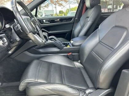 Porsche Cayenne S - изображение 8