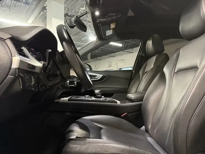 Audi Q7 * CARFAX * ���� �� �� | Mobile.bg � ����������� 5