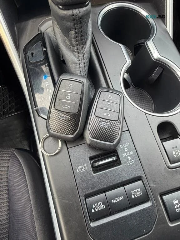 Toyota Highlander LE AWD* ПОДГРЕВ* КАМЕРА* КРАЙНА ЦЕНА* , снимка 11 - Автомобили и джипове - 55943059