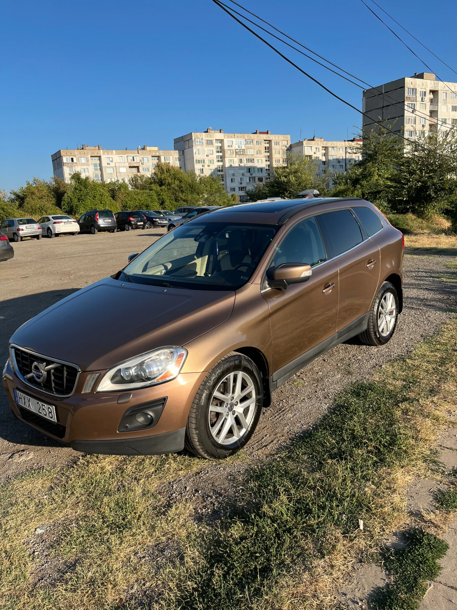 Volvo XC60 2.4 D5 - изображение 3