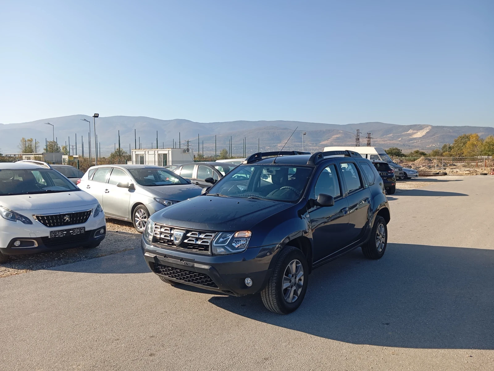 Dacia Duster 1.6 бензин АГУ  - изображение 7