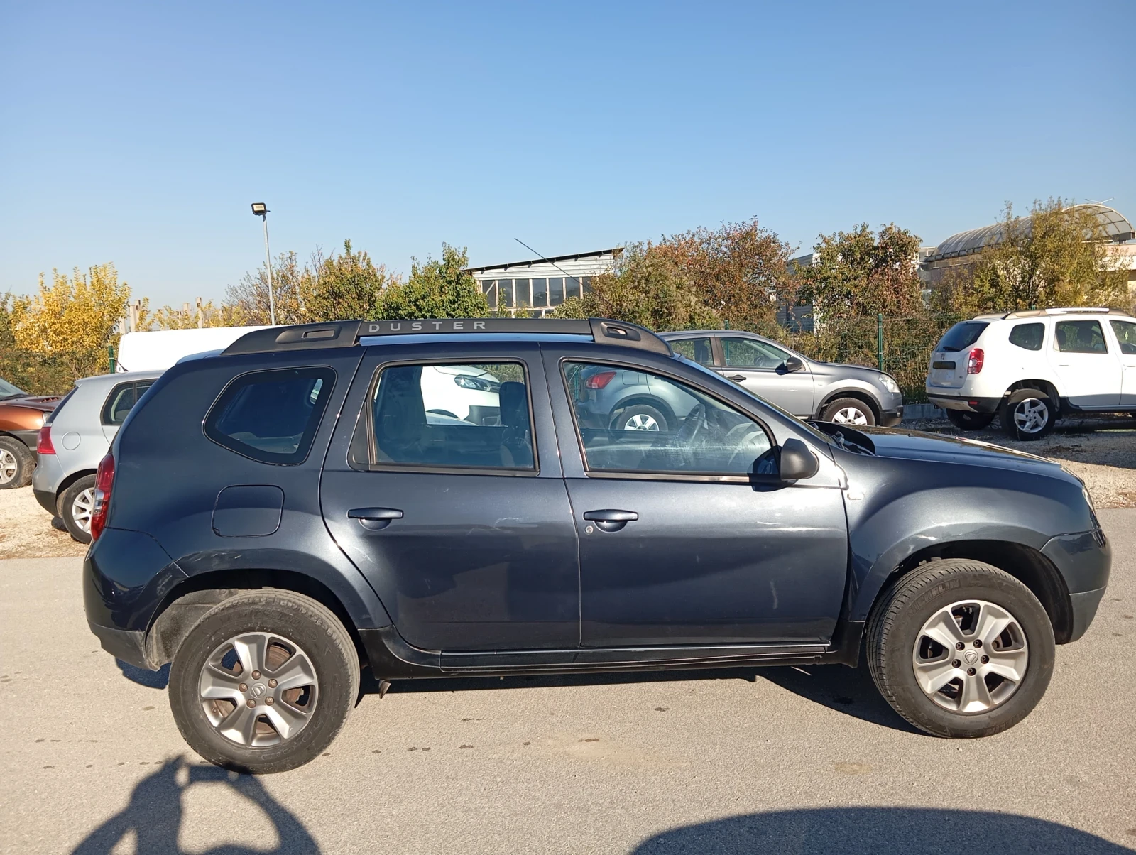 Dacia Duster 1.6 бензин АГУ  - изображение 4