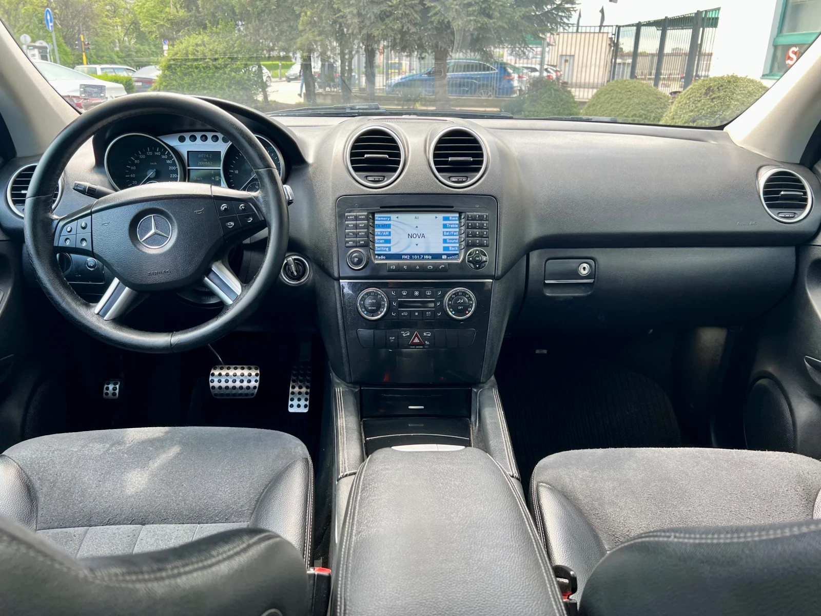 Mercedes-Benz ML 320 CDI 4 MATIC SPORT HARMAN KARDON - изображение 8