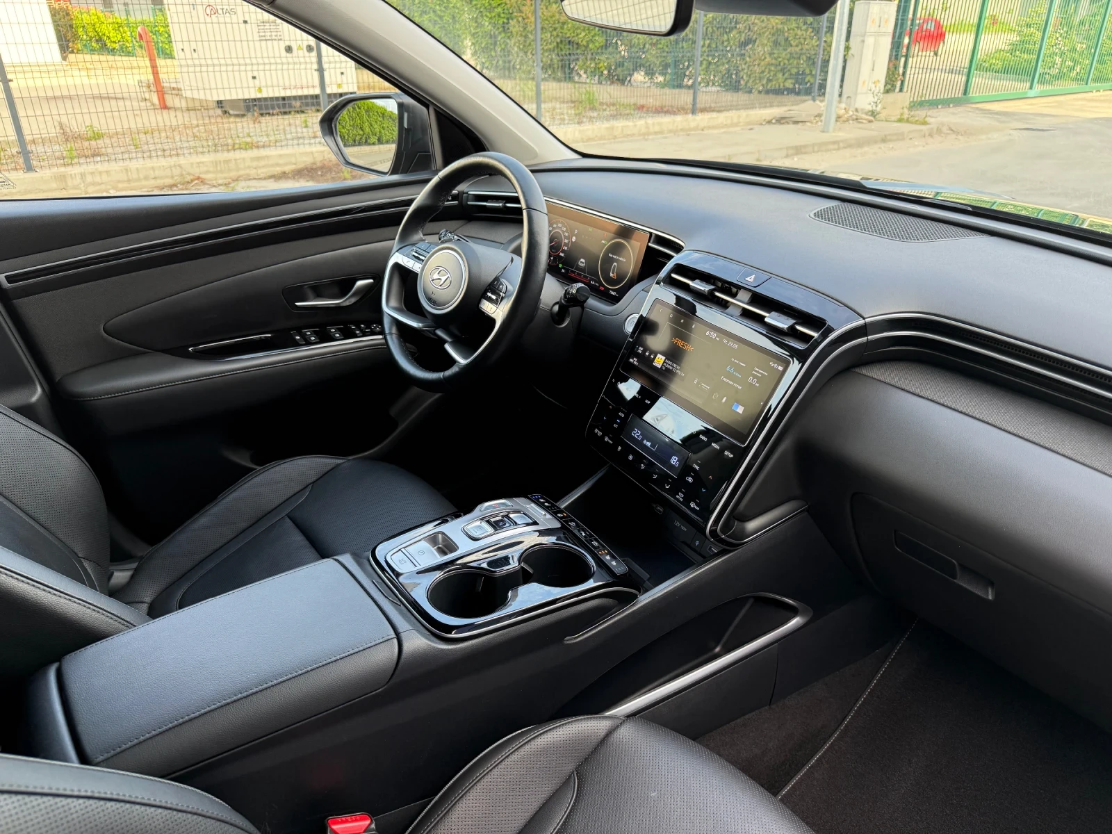 Hyundai Tucson 1.6 HEV Hybrid/230к.с./Exellence/70000км/ГАРАНЦИЯ! - изображение 9