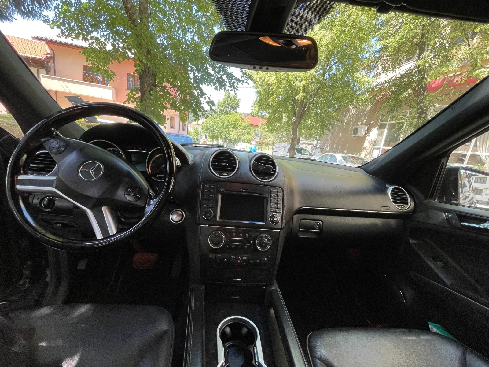 Mercedes-Benz GL 350  - изображение 7