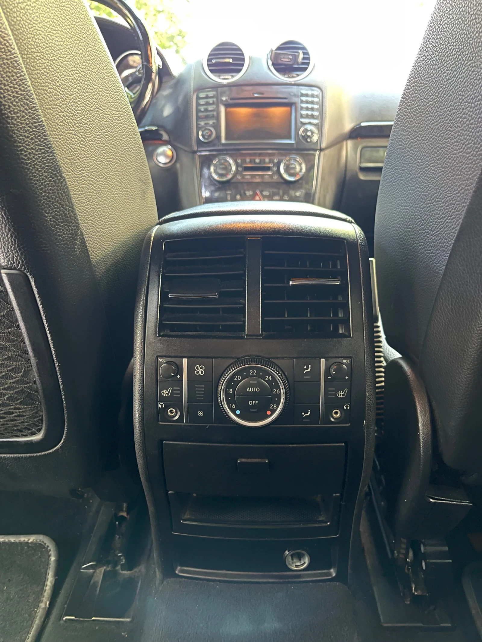 Mercedes-Benz GL 350  - изображение 10