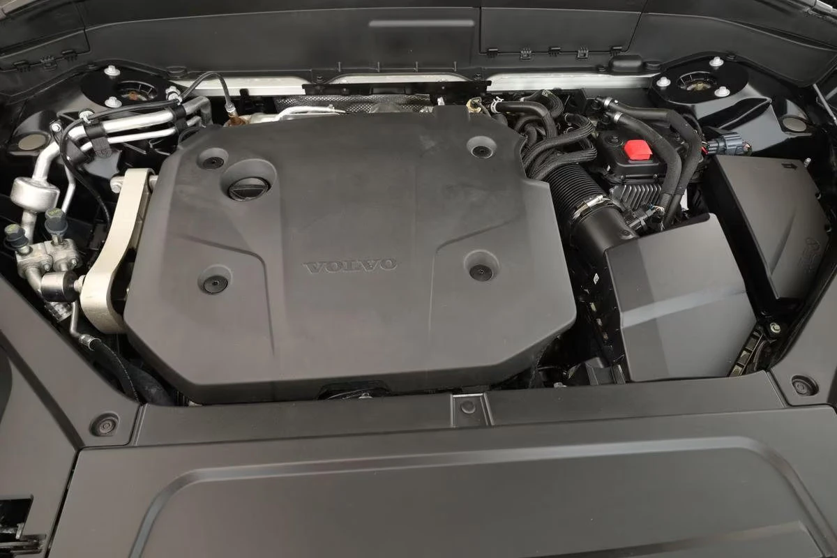 Volvo Xc90 B5/PLUS-BRIGHT/235HP/AWD/7S./LED/PANO/NAVI/667f - изображение 7