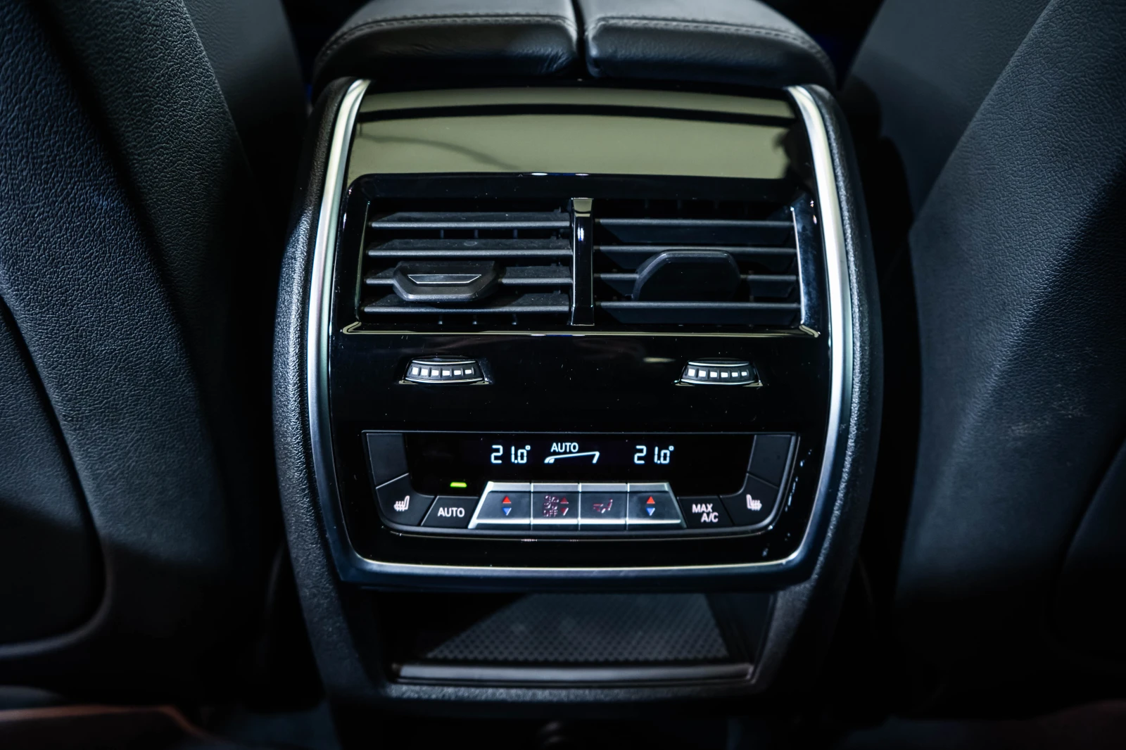 BMW X6 xDrive40i M-sport* Carbon* Individual | Mobile.bg   15