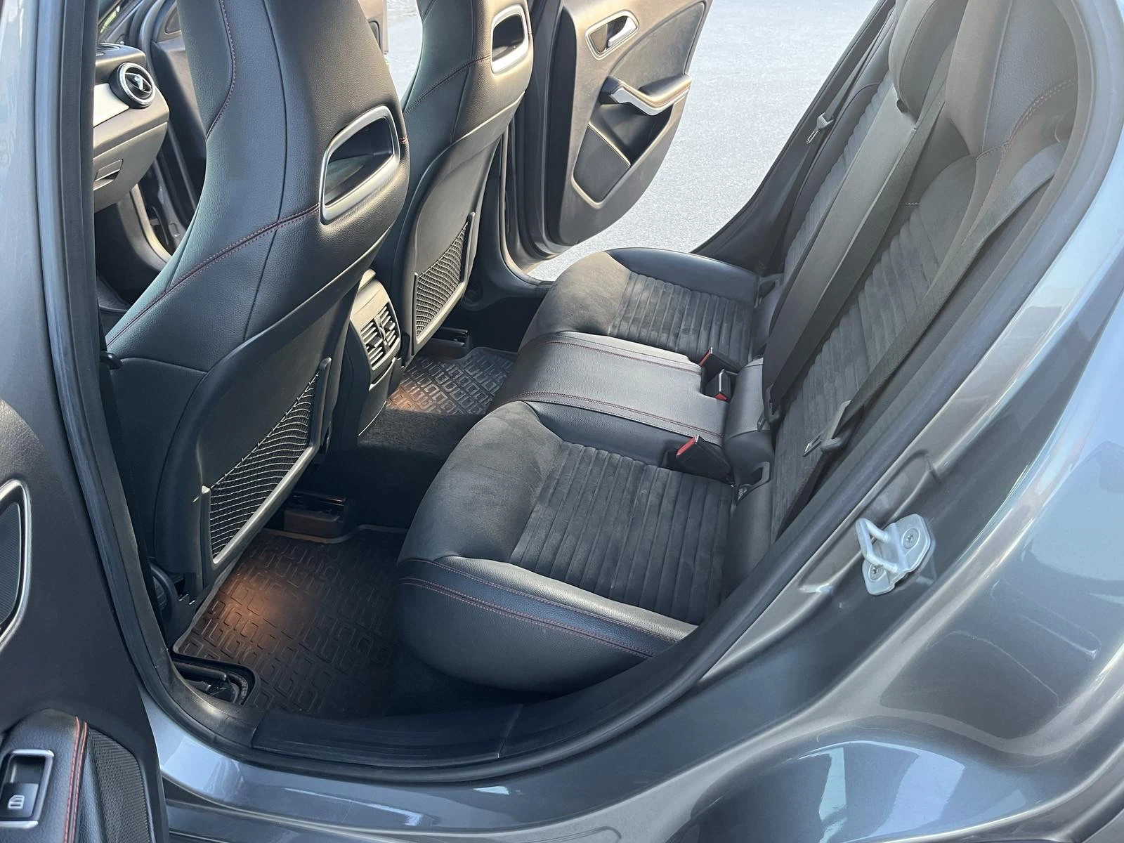 Mercedes-Benz GLA 220 AMG 67 000 2.2CDI 136    | Mobile.bg   9