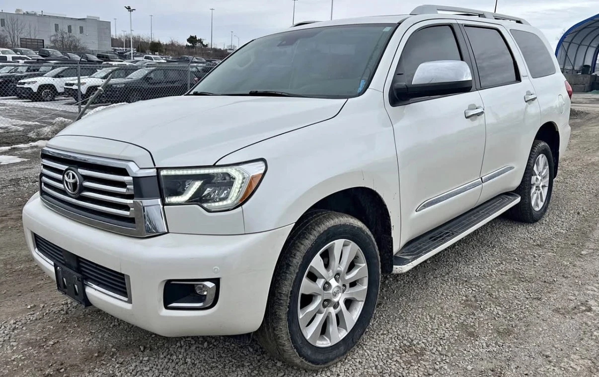 Toyota Sequoia Platinum | Без инциденти | Сервизна история | 