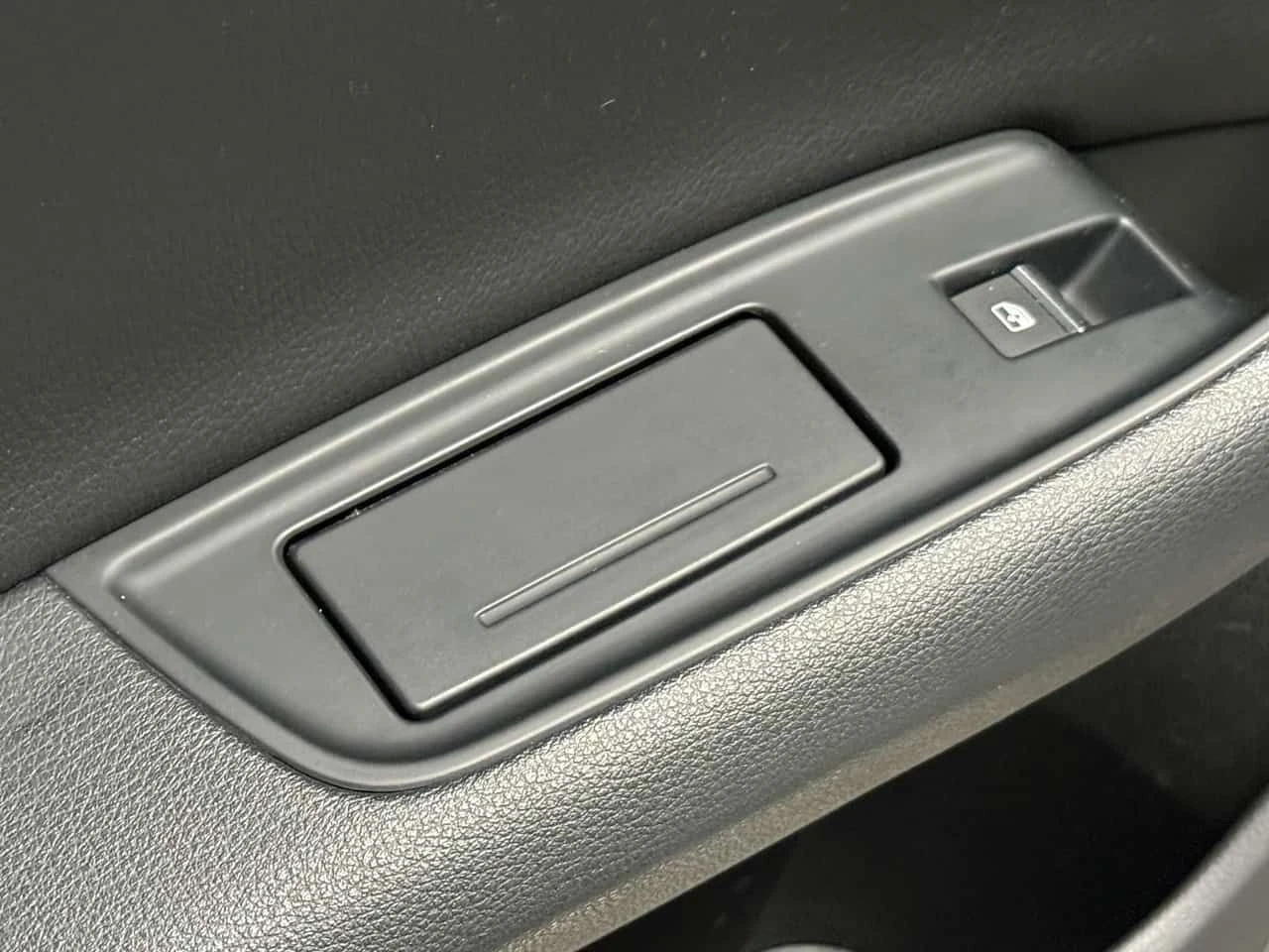 Audi Q7 * CARFAX * ���� �� �� | Mobile.bg � ����������� 10