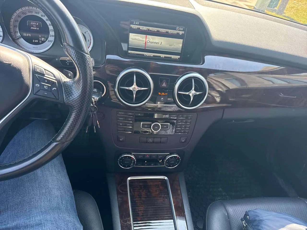 Mercedes-Benz GLK 250 BLUETEC 4MATIC * ПОДГРЕВИ* КАМЕРА* , снимка 9 - Автомобили и джипове - 54034353