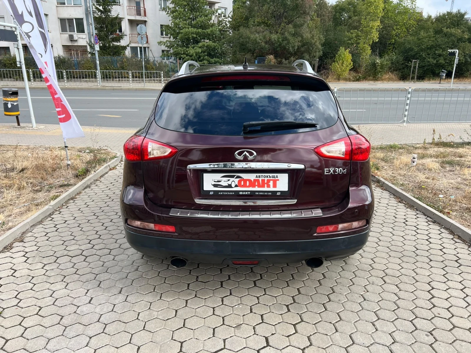 Infiniti Ex30 3.0D/4x4, снимка 5 - Автомобили и джипове - 54308637