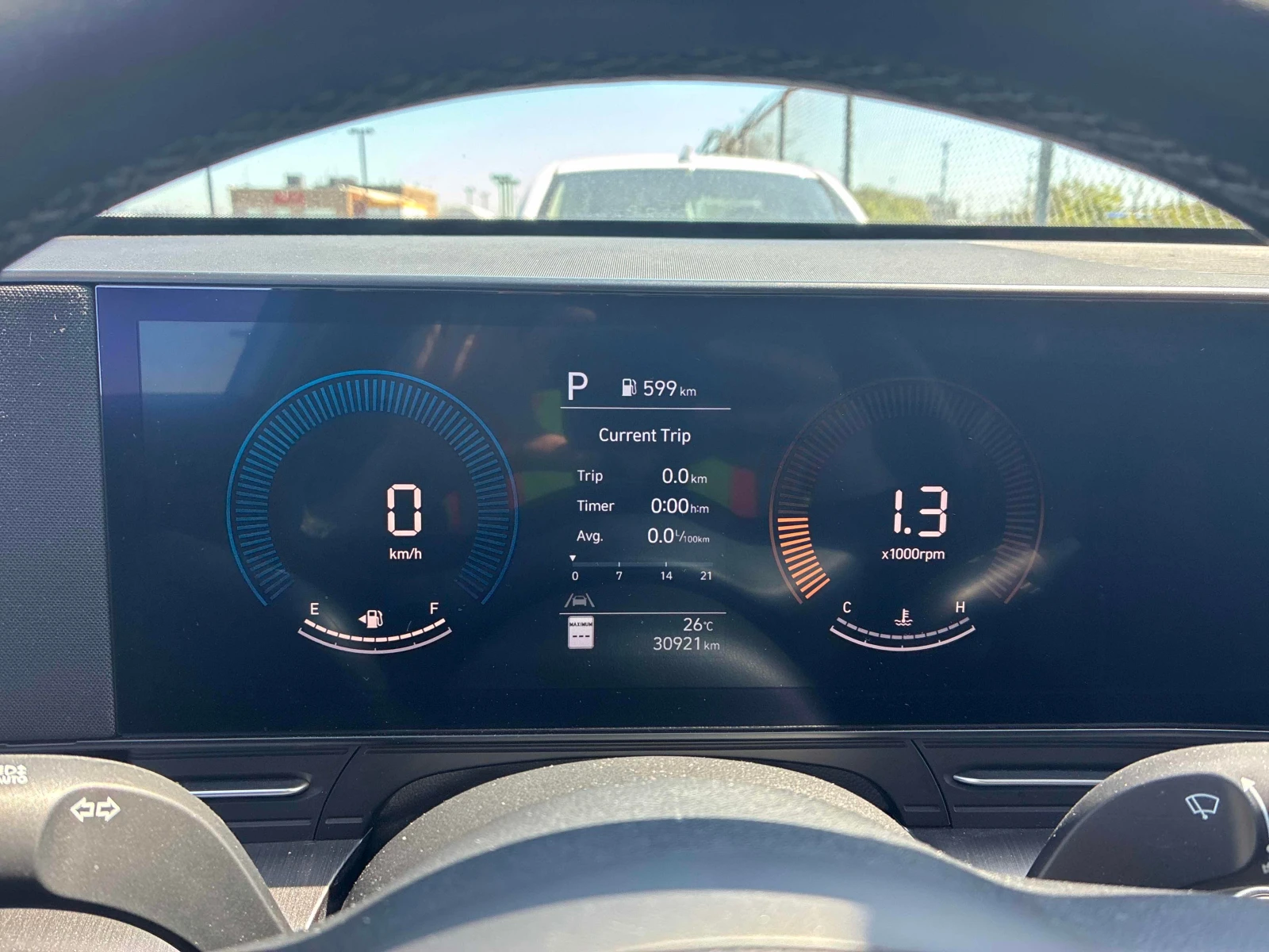 Hyundai Kona Preffered AWD* ПОДГРЕВ* КАМЕРА* ПАНО*  М.точка* , снимка 9 - Автомобили и джипове - 54429696