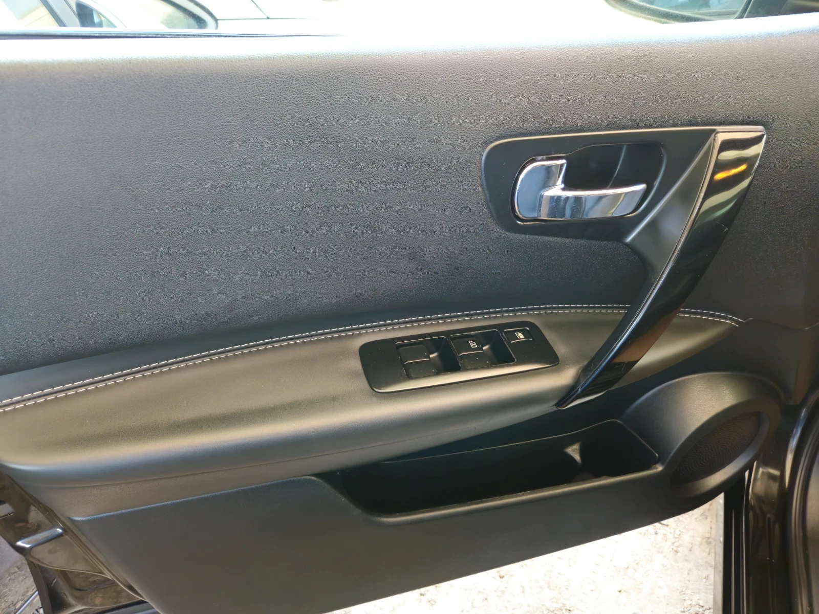 Nissan Qashqai 2.0 ������ 150.000�� -PREMIUM- | Mobile.bg � ����������� 15