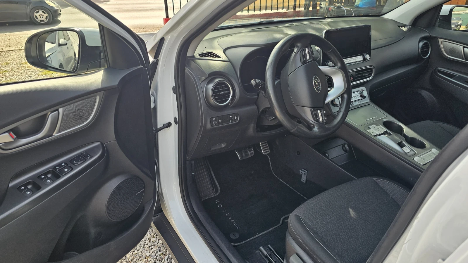 Hyundai Kona 64 kWh 100 SOH, снимка 8 - Автомобили и джипове - 55867211