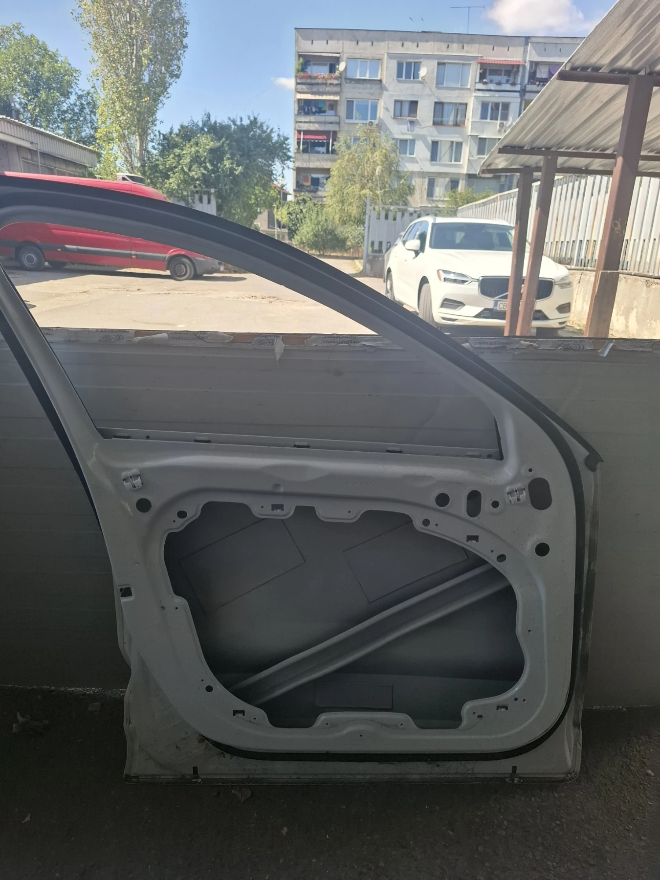 Volvo XC60 T5, снимка 4 - Автомобили и джипове - 56071853