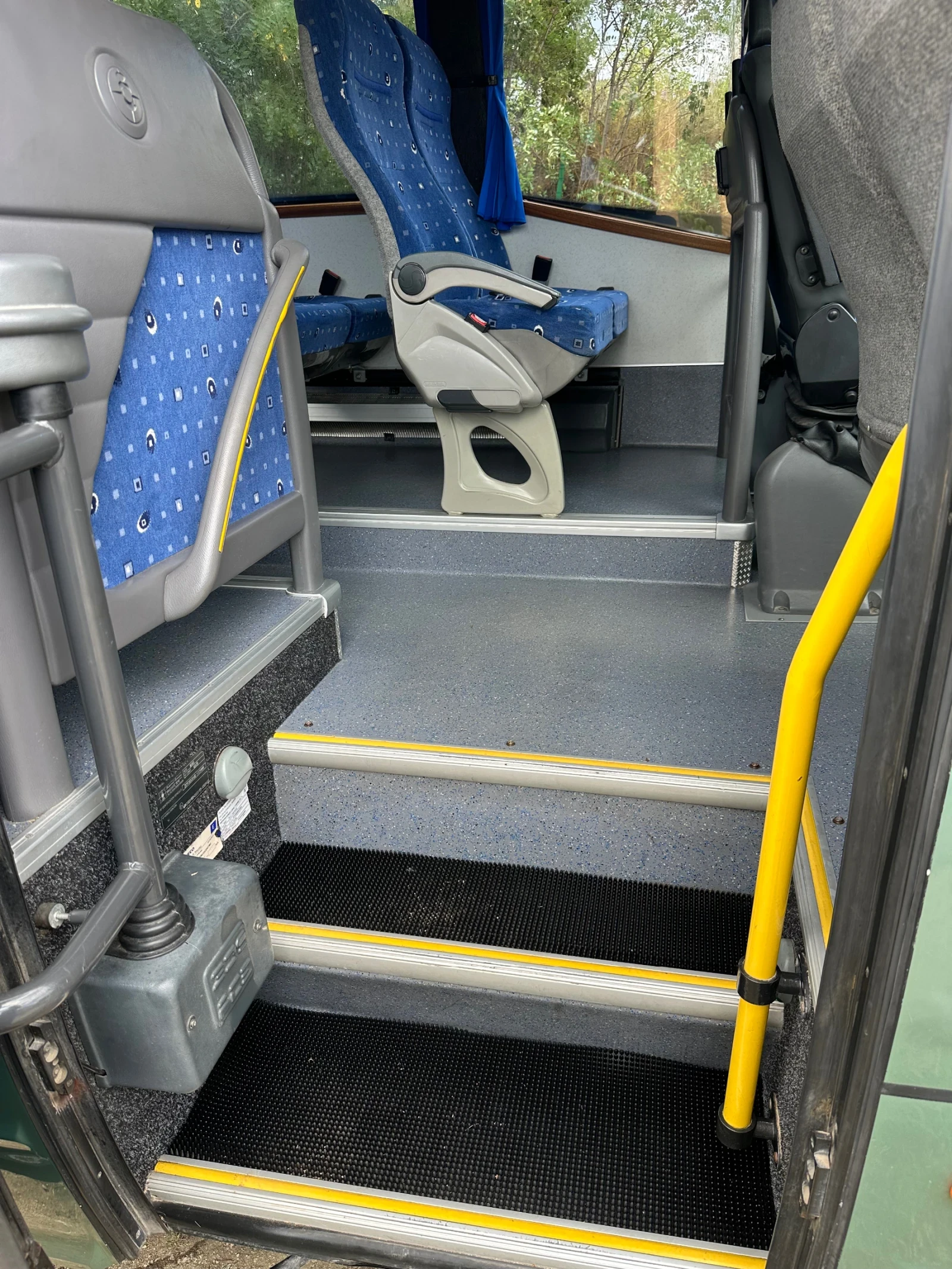 Iveco Daily Wing 65/18 стъклопакет  - изображение 9