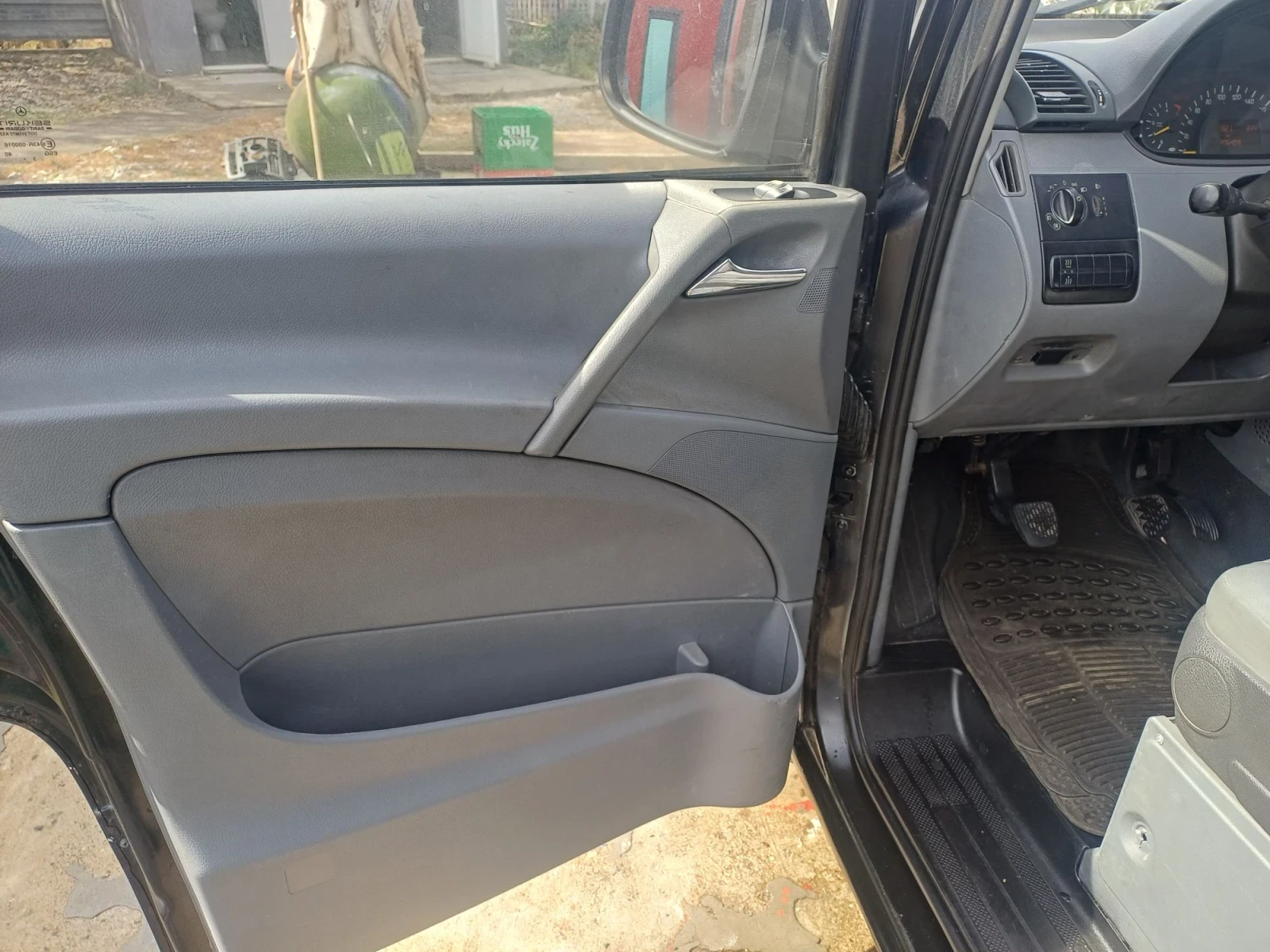 Mercedes-Benz Vito 2, 2cdi, 9места, снимка 8 - Бусове и автобуси - 56227097