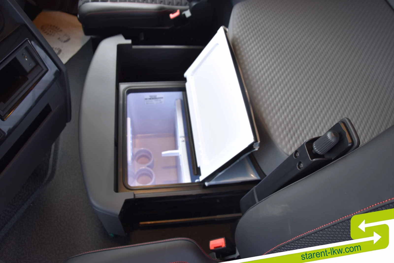 Renault T SZM26050, снимка 14 - Камиони - 53975873