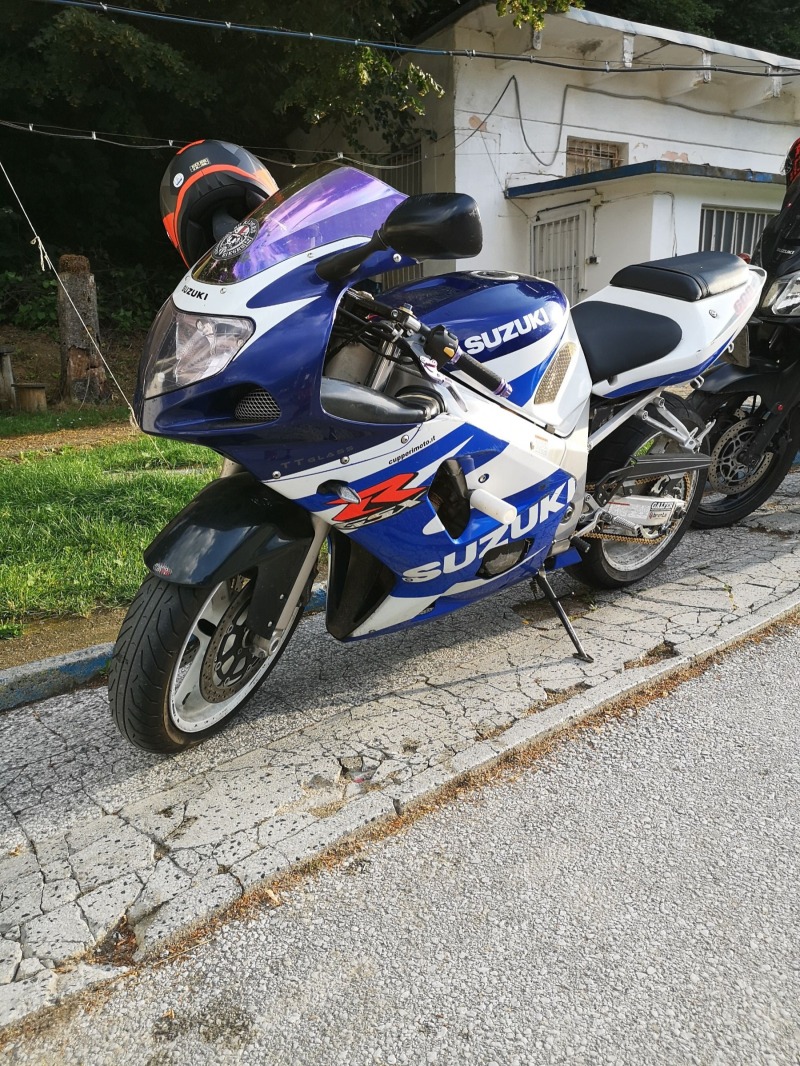 Suzuki Gsxr, снимка 1 - Мотоциклети и мототехника - 46408986