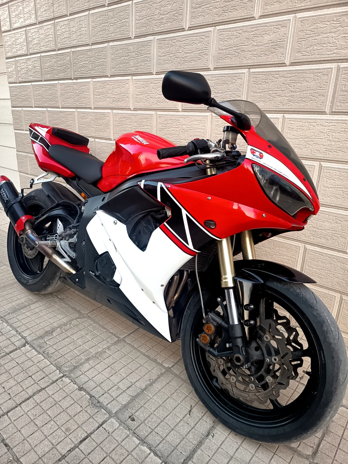 Yamaha YZF-R6 BRAKING, BOOBZ 