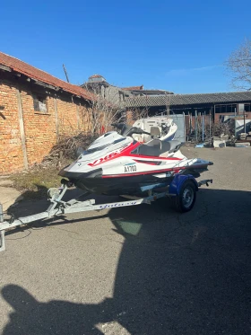 Джет Yamaha VXR 1800, снимка 4 - Воден транспорт - 48877643