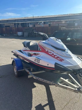 Джет Yamaha VXR 1800, снимка 2 - Воден транспорт - 48877643