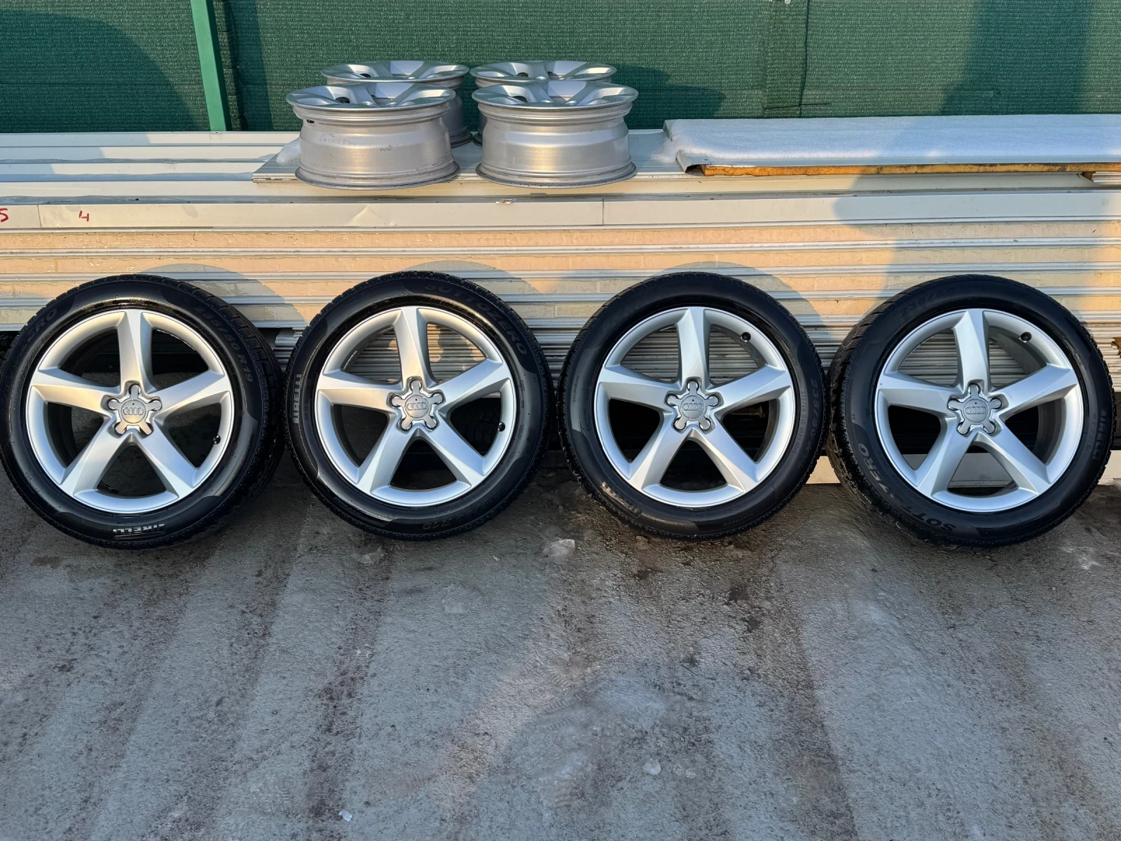 Гуми с джанти Pirelli 235/50R19