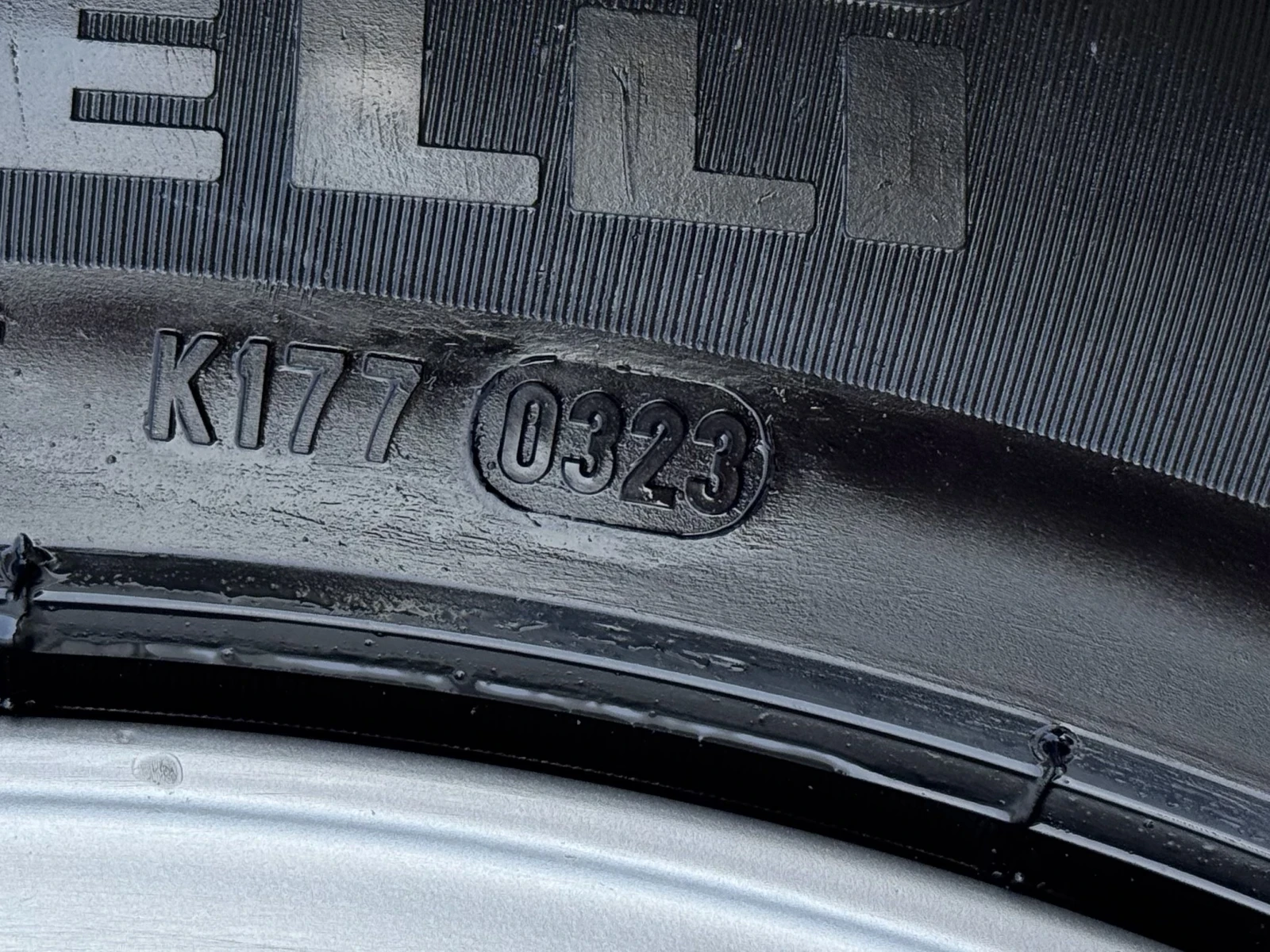 Гуми с джанти Pirelli 235/50R19, снимка 10 - Гуми и джанти - 53616976