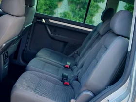 VW Touran 2.0TDI(140)* HIGHLINE* XENON* НОВ ВНОС* , снимка 15