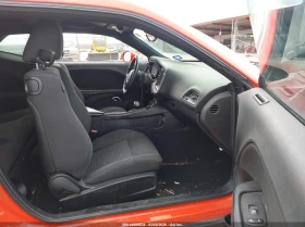 Dodge Challenger 3.6l Sxt, снимка 5