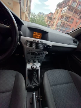 Opel Astra, снимка 11
