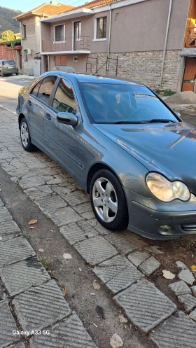 Mercedes-Benz C 270, снимка 3